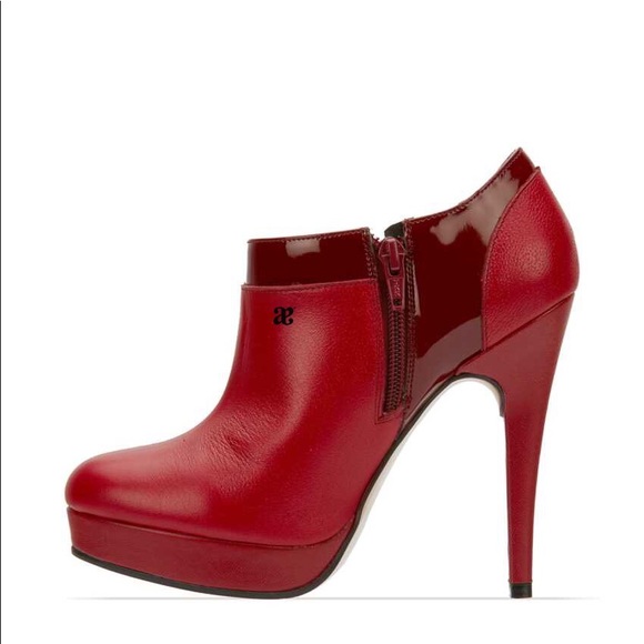 Booties - Picture 3 of 4